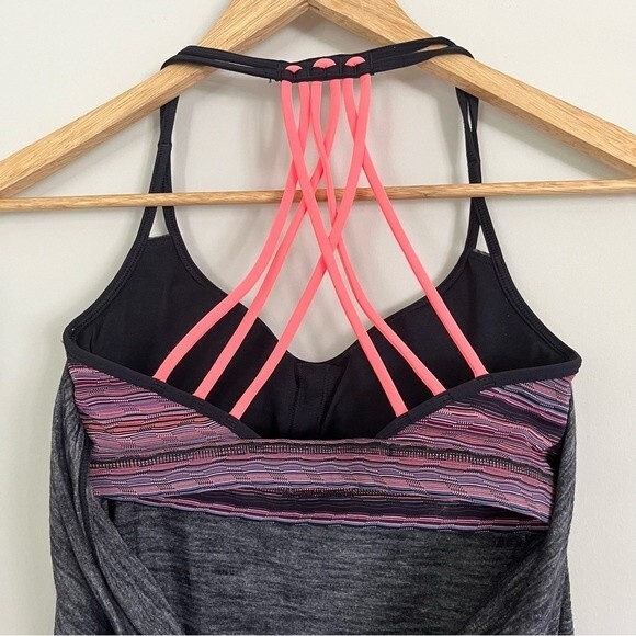 Lululemon Lighten Up Tank, Heathered Navy, Size 4 NWOT - Picture 4 of 9